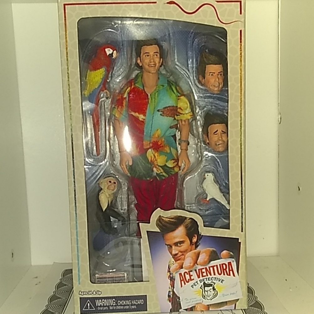 Ave Ventura pet detective action figure